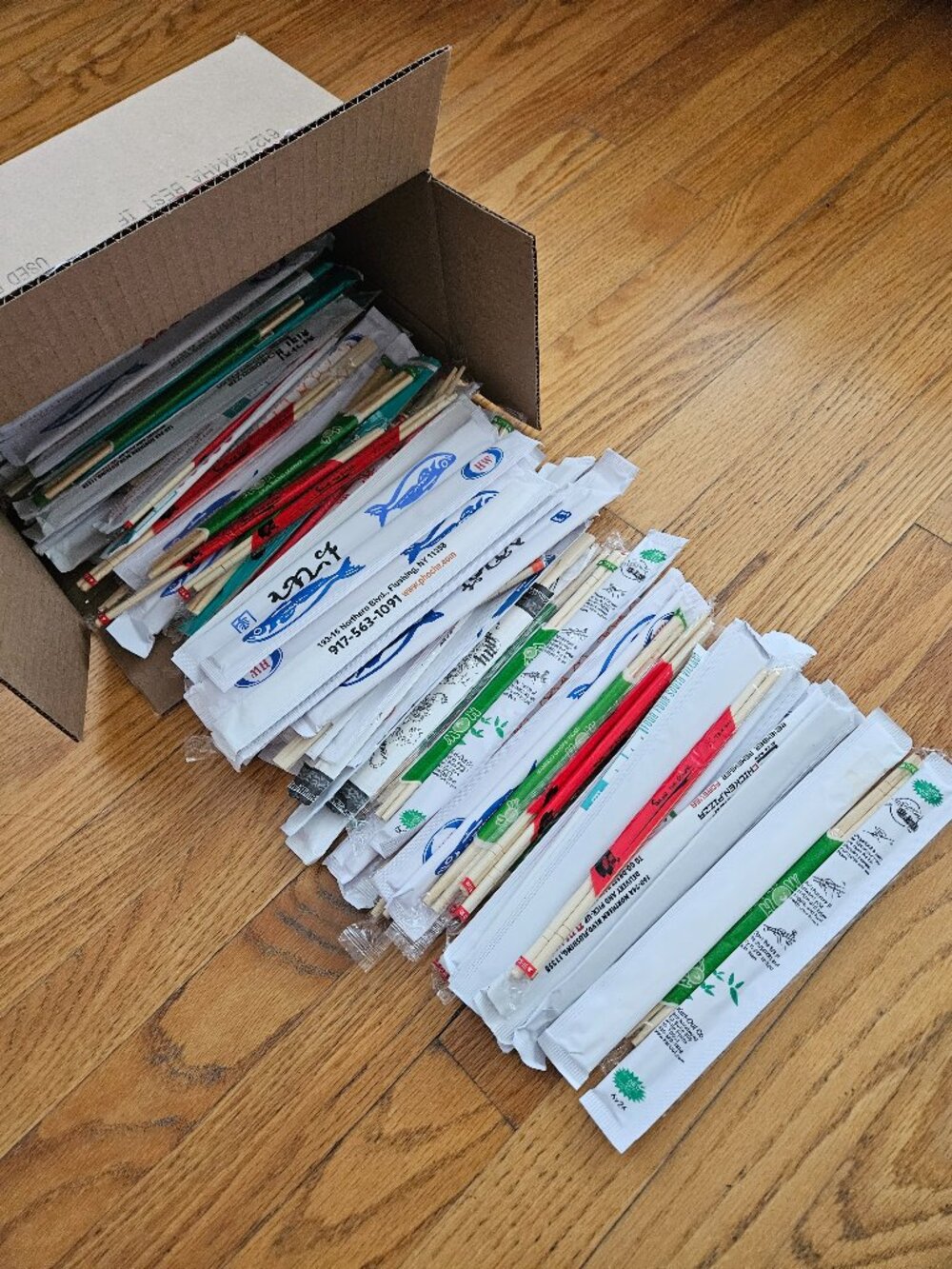 Lots Of 160 Pairs Of Assorted Restaurant Take Out Chopsticks New / Wrapped